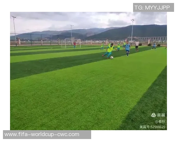 贵州仁和足球队奋战赛场展现团队精神与拼搏风采 贵州仁和足球队奋战赛场展现团队精神与拼搏风采