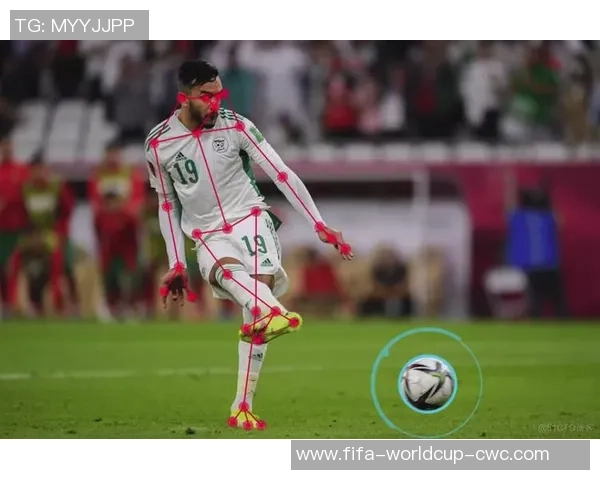 足球与梦想交织的旅程他眼中的世界与心灵的碰撞 足球与梦想交织的旅程他眼中的世界与心灵的碰撞